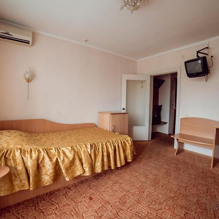Поділля Hotel Vinnytsia Exterior foto